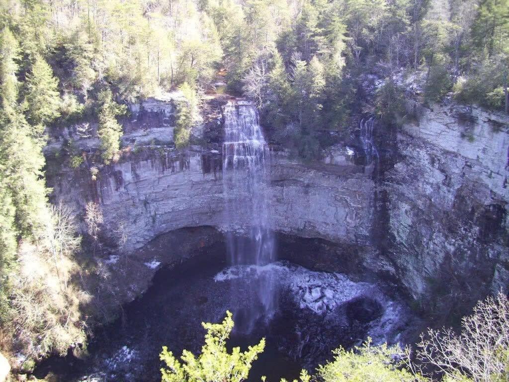Tn State Parks Open! Hikes, Waterfalls, Firepits! Spencer Exterior foto